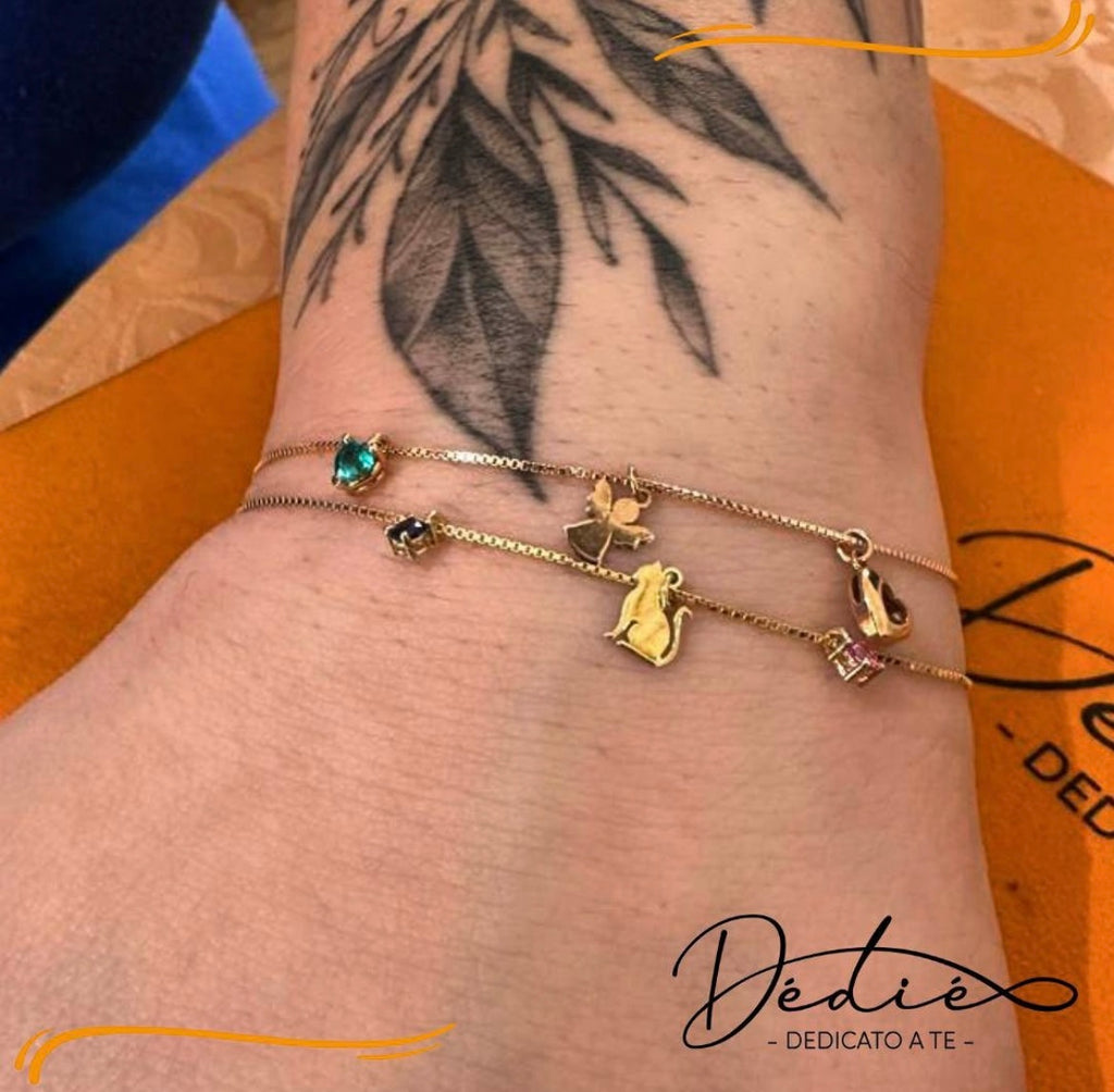 mini charm oro