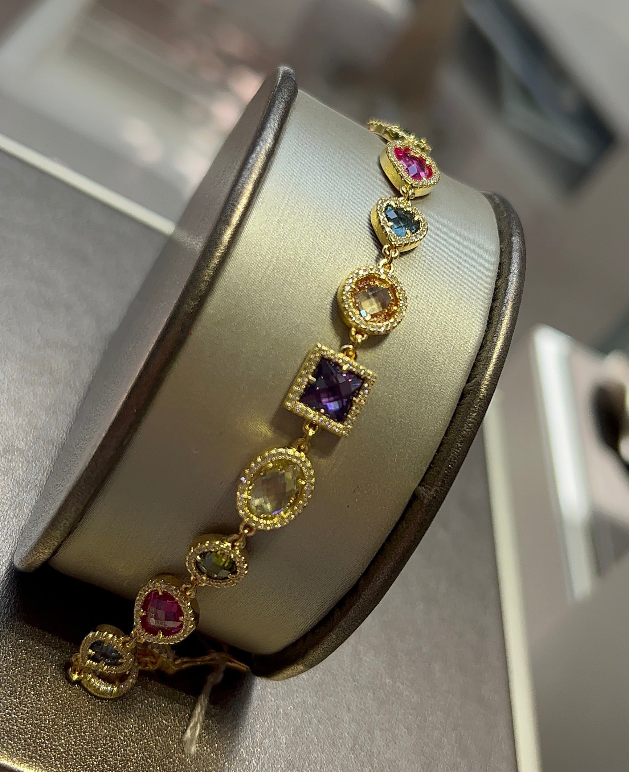 Bracciale pietre e zirconi